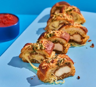 Cheesy Tender Stuffed Garlic Bread 