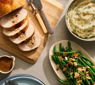 Cranberry & Apple Boneless Roast Turkey with Herby Mash & Garlic Butter Green Beans 